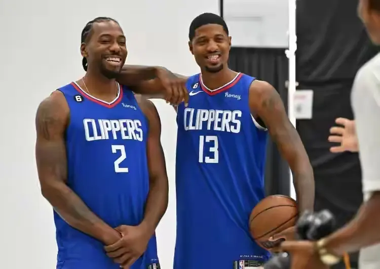 乔治, 的股权 乔治, 的股权